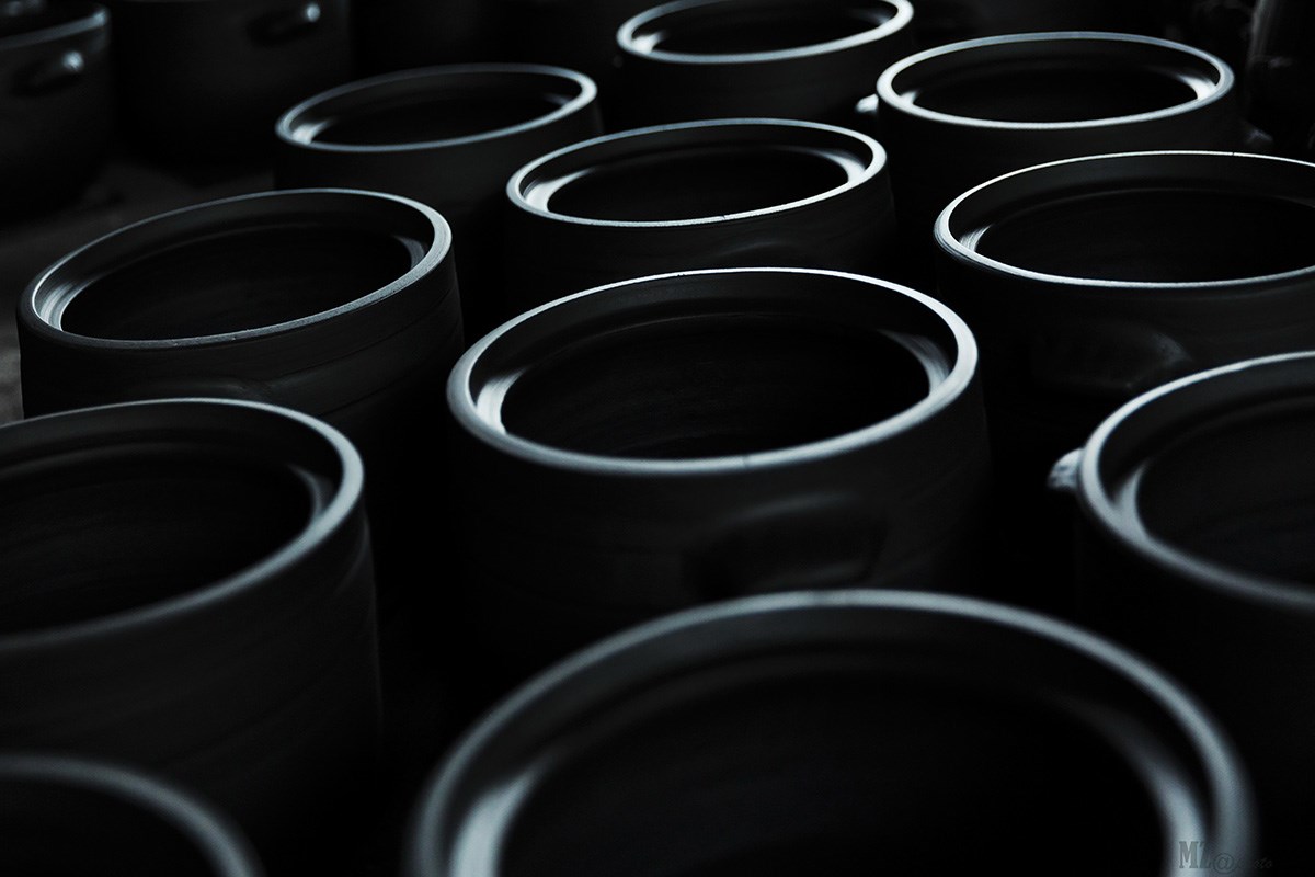Yingjing Black Pottery | Photo by Min Zhao